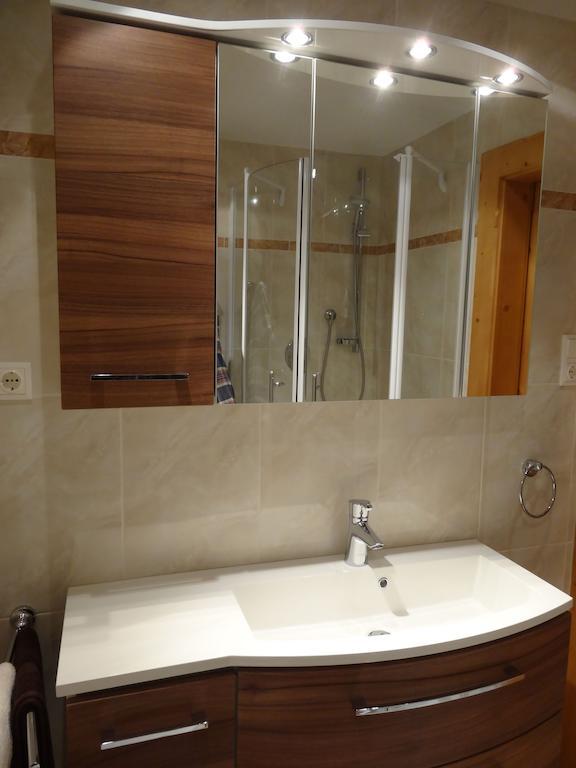 Ferienwohnung Irmgard Steinberg am Rofan Phòng bức ảnh